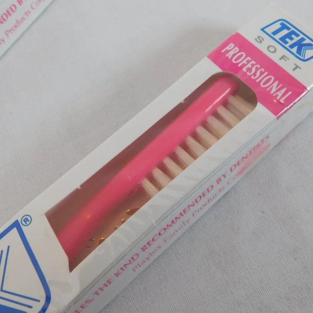 Tek Lot of 2 Toothbrush Professional Soft Ultra Colors Full Head Blue Pink 1991